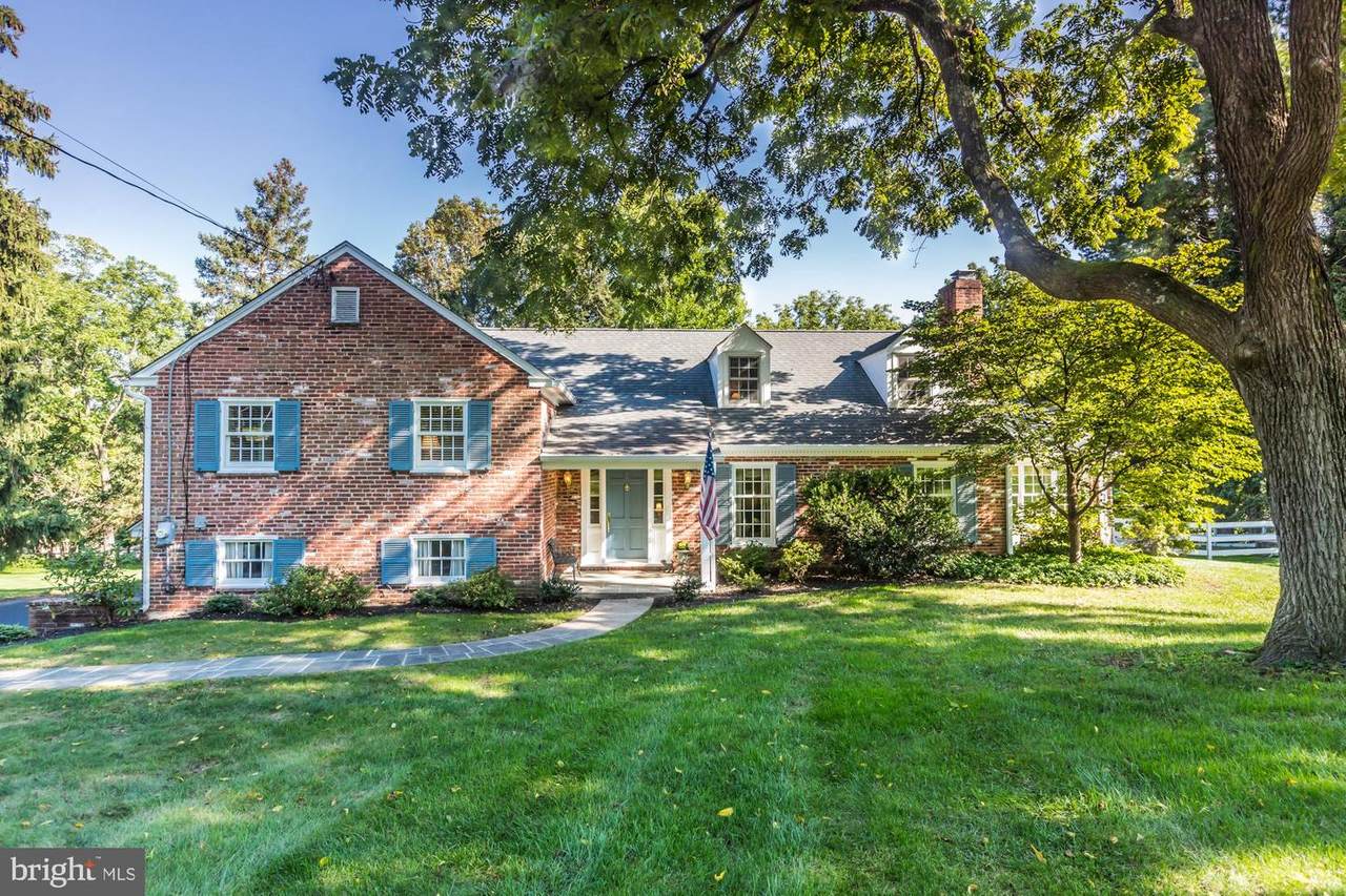 332 Echo Valley Lane - Photo 1