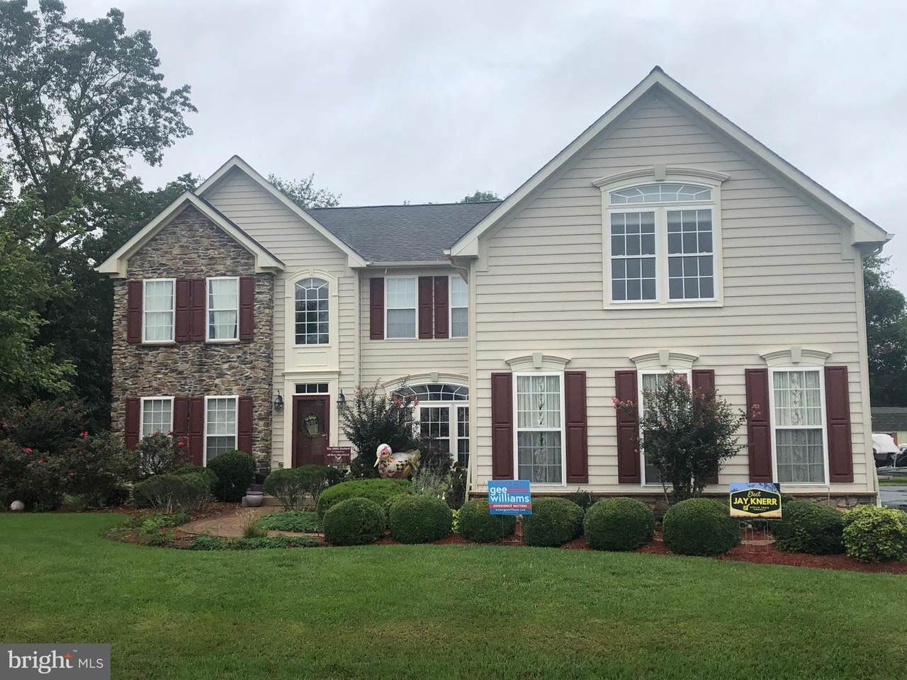 110 Thomas Court - Photo 1