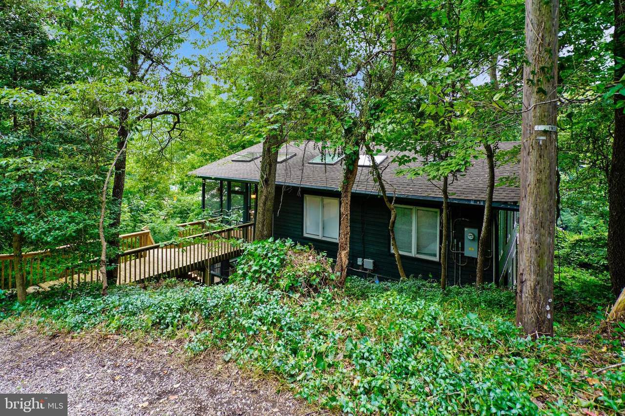504 Little John Hill - Photo 1