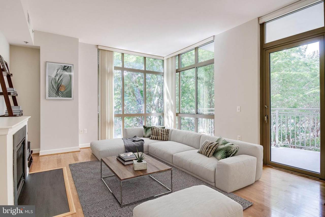 1000 Randolph Street - Photo 1
