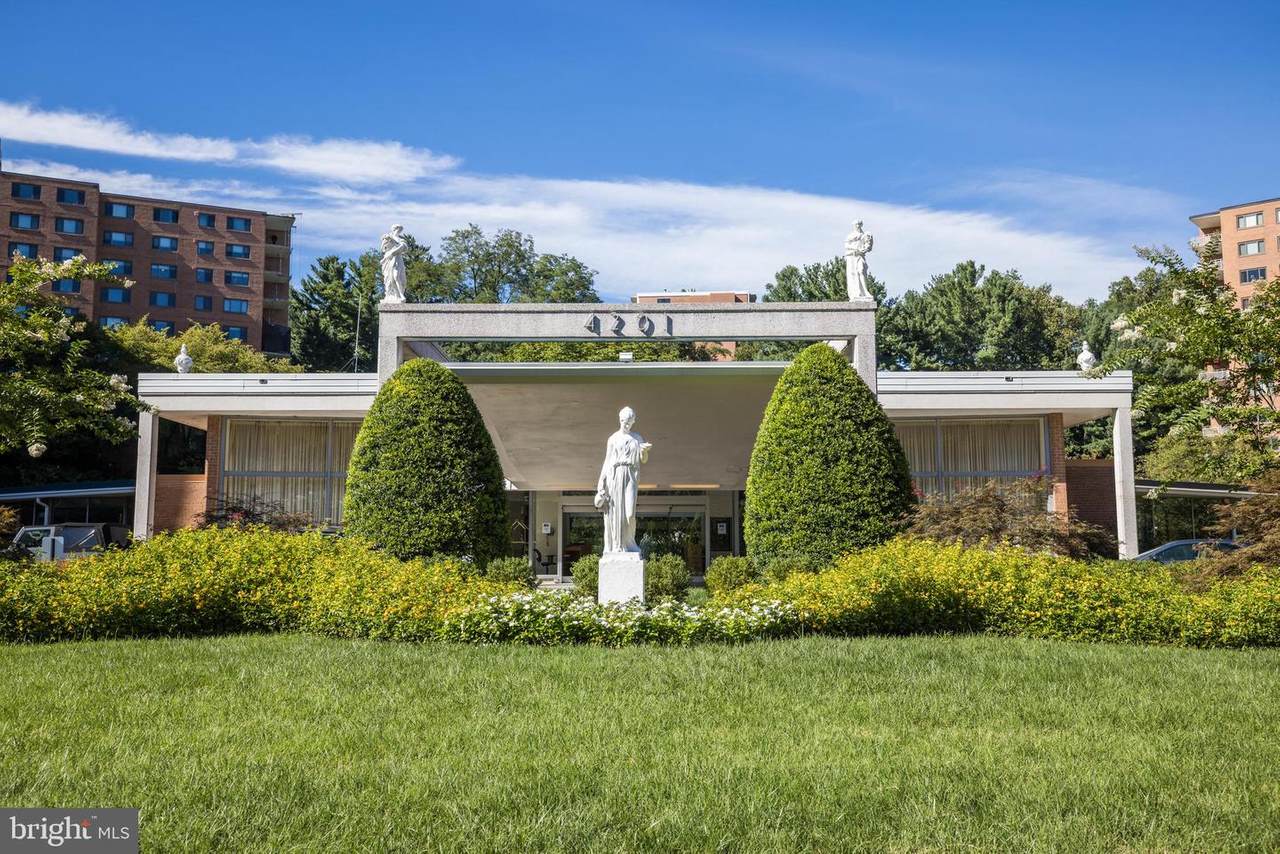 4201 Cathedral Avenue - Photo 1
