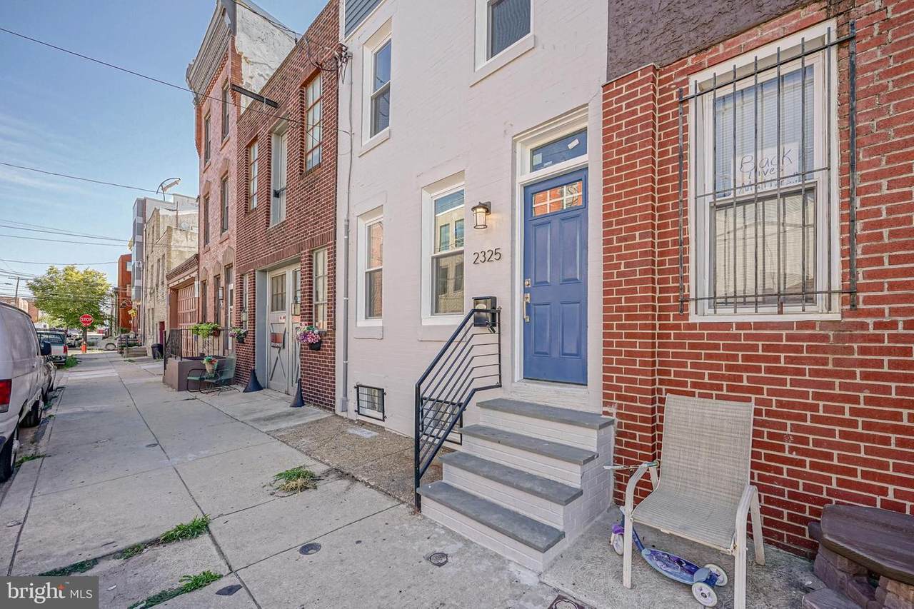 2325 Emerald Street - Photo 1