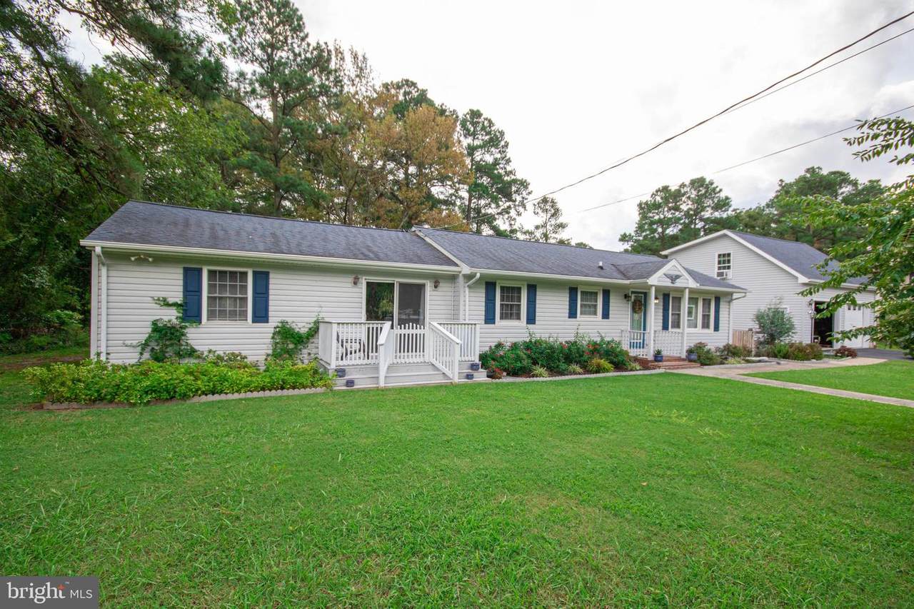 3239 Boone Road - Photo 1