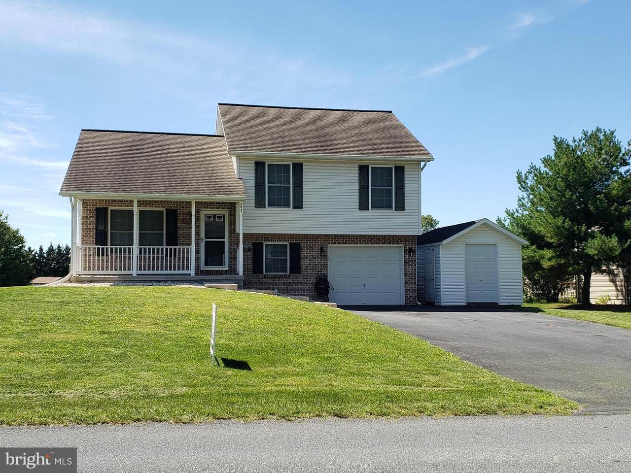 3847 Mountain Shadow Circle - Photo 1