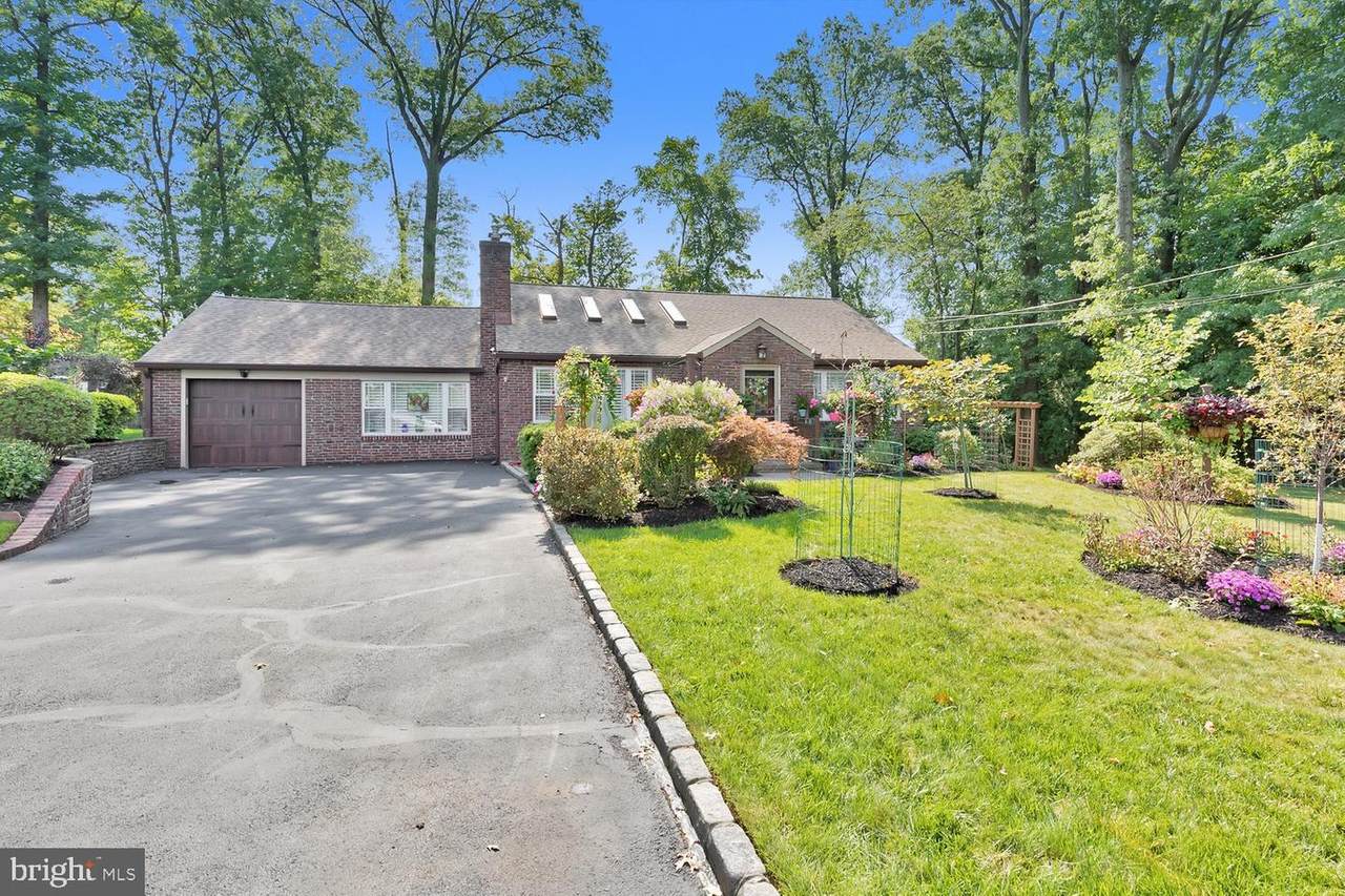 1399 Birch Hill Road - Photo 1