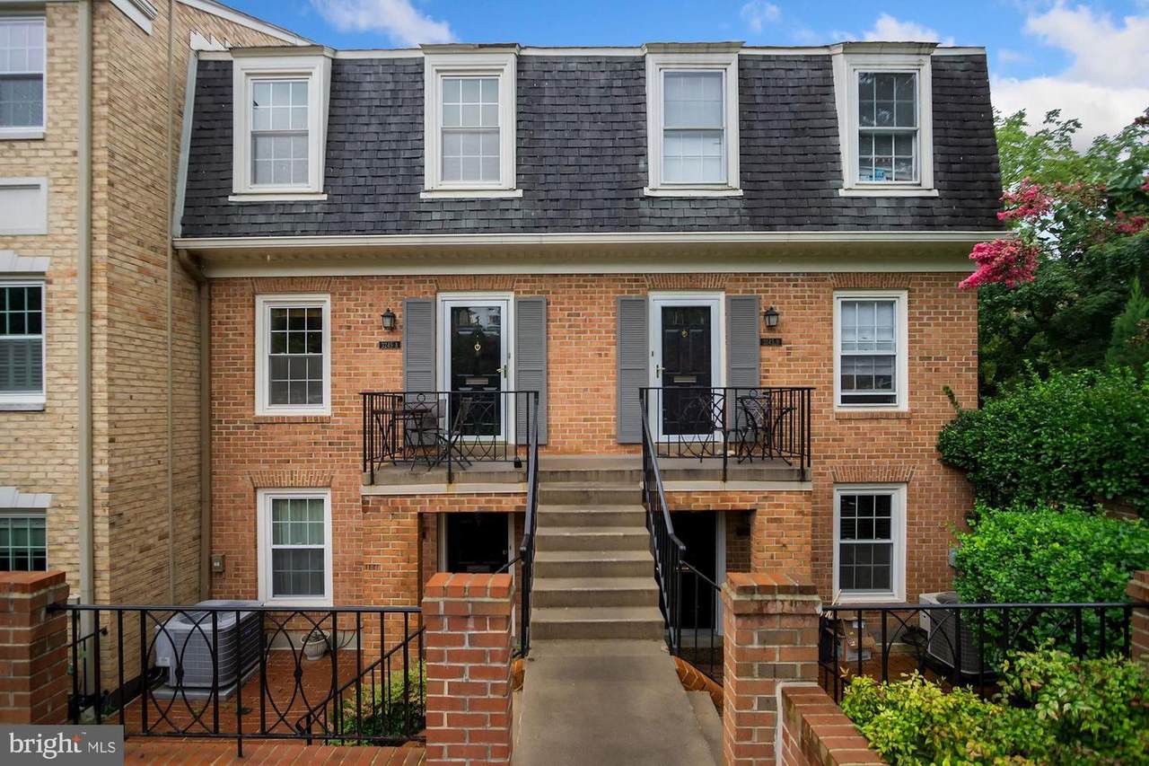3245 Sutton Place - Photo 1