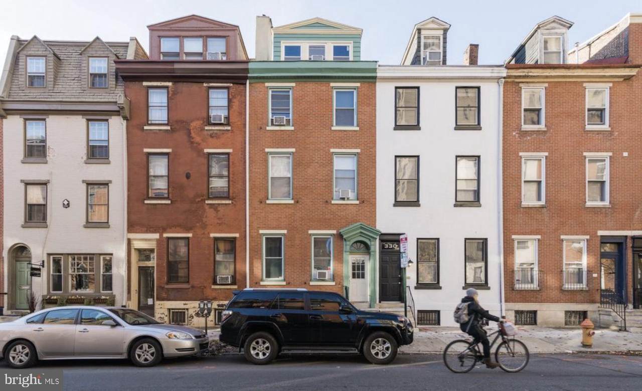332 16TH Street - Photo 1