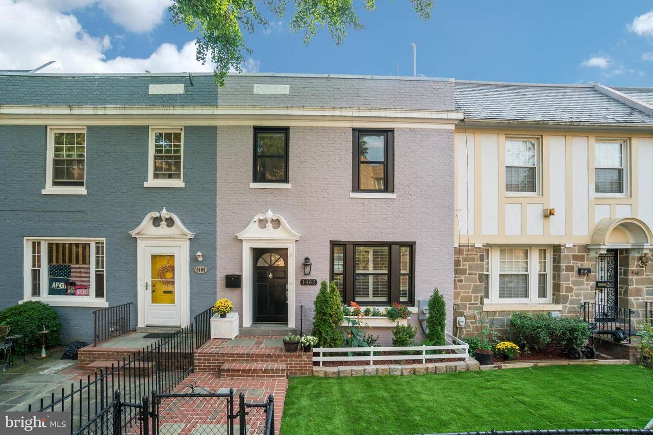 1462 Ogden Street - Photo 1