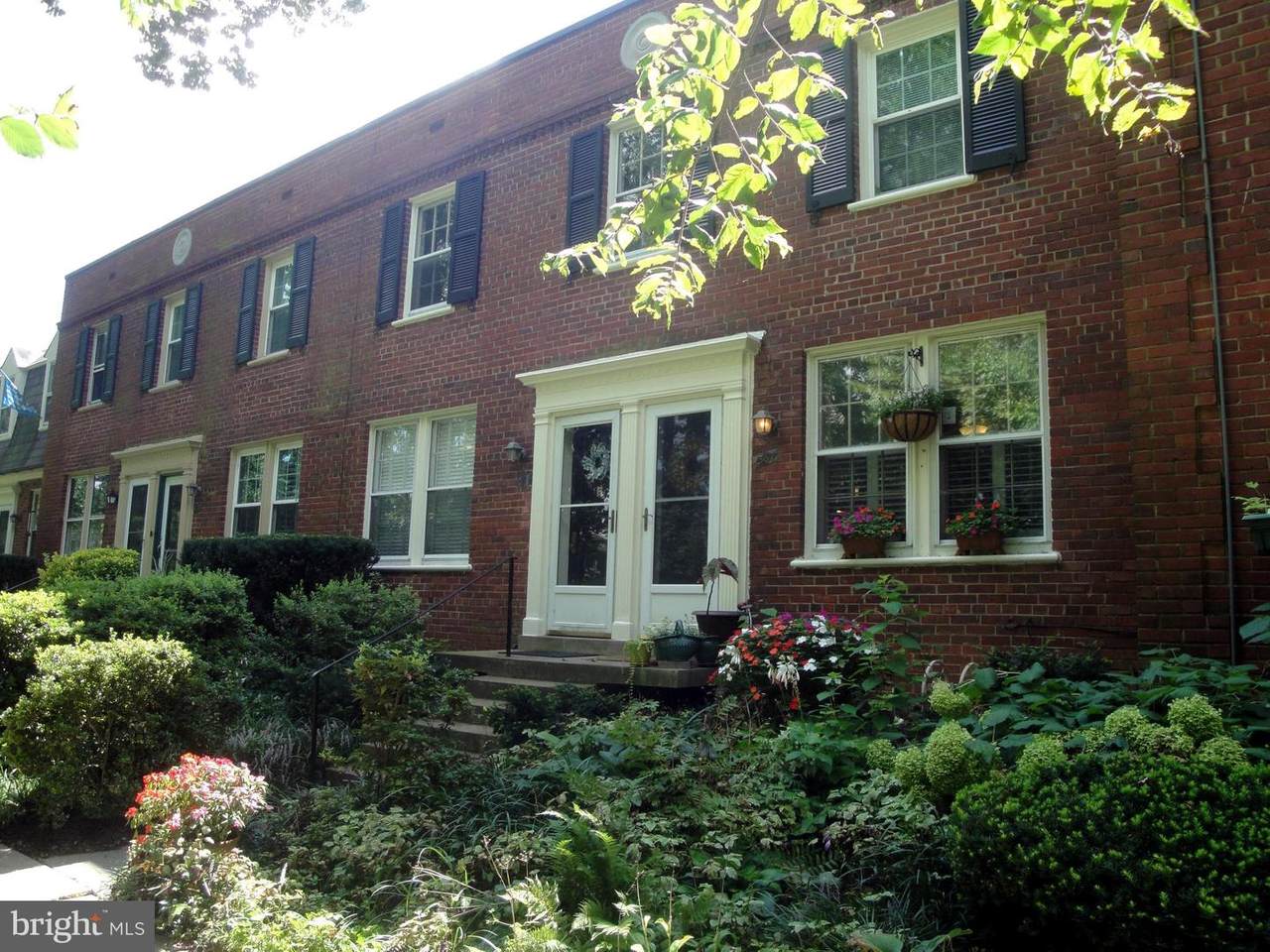 1501 Edgewood Street - Photo 1