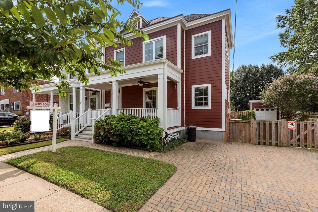 17 Del Ray Avenue - Photo 1