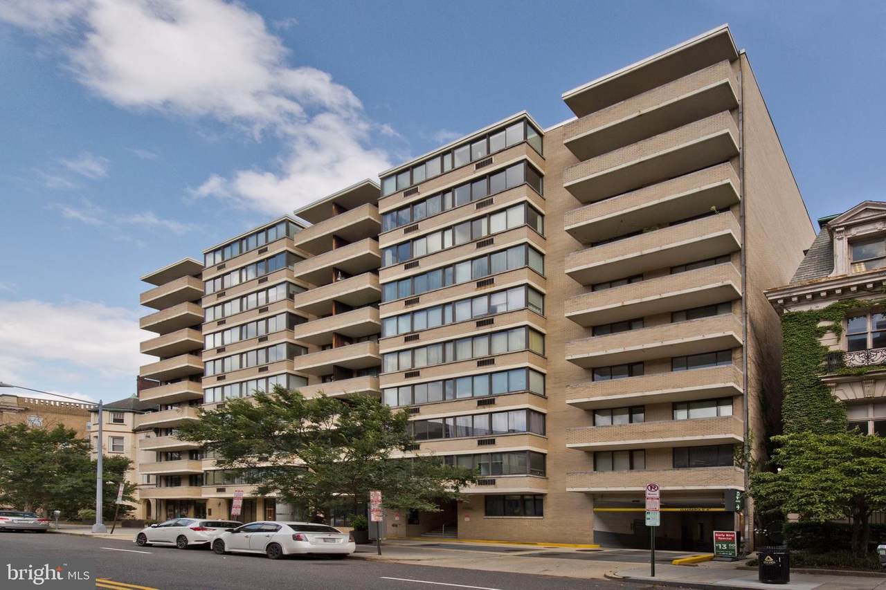 1325 18TH Street - Photo 1