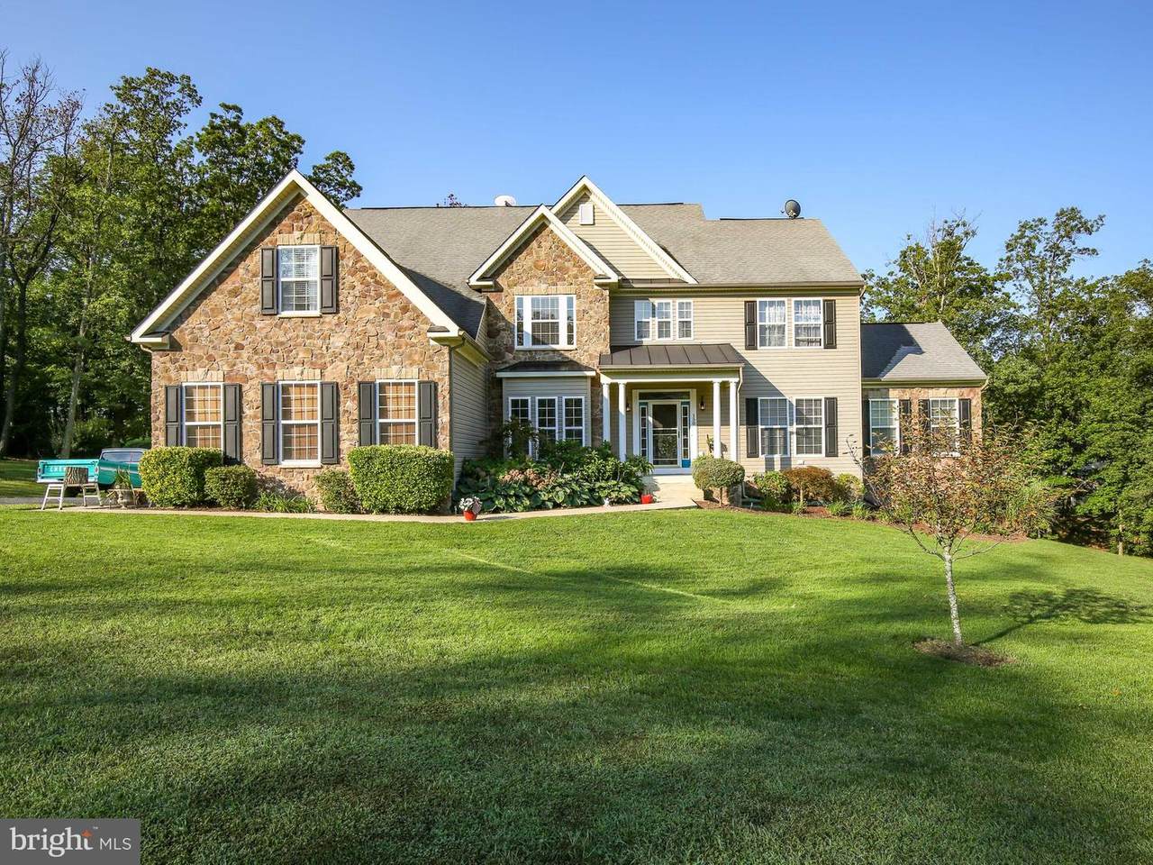 150 Ewell Drive - Photo 1