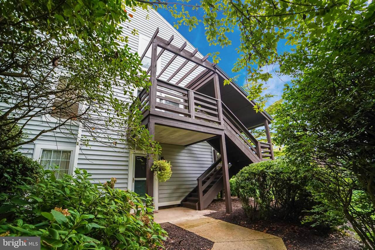 10095 Oakton Terrace Road - Photo 1