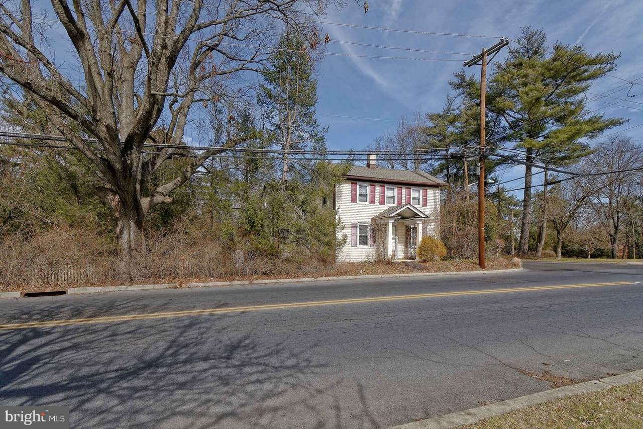 331 Browning Lane - Photo 1