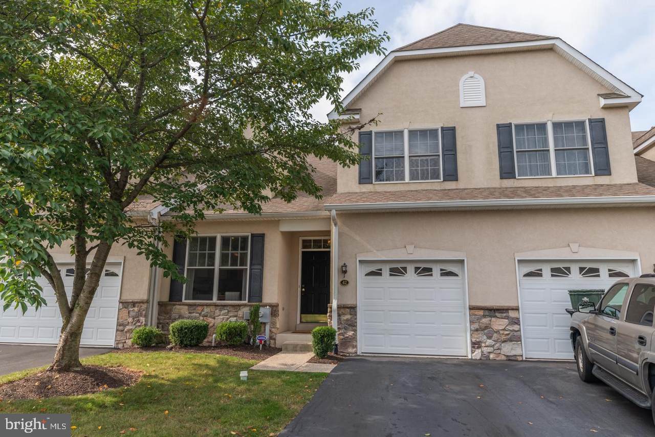 42 Westhampton Way - Photo 1
