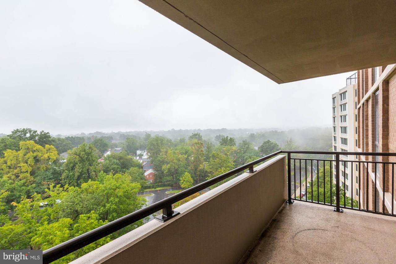 4620 Park Avenue - Photo 1