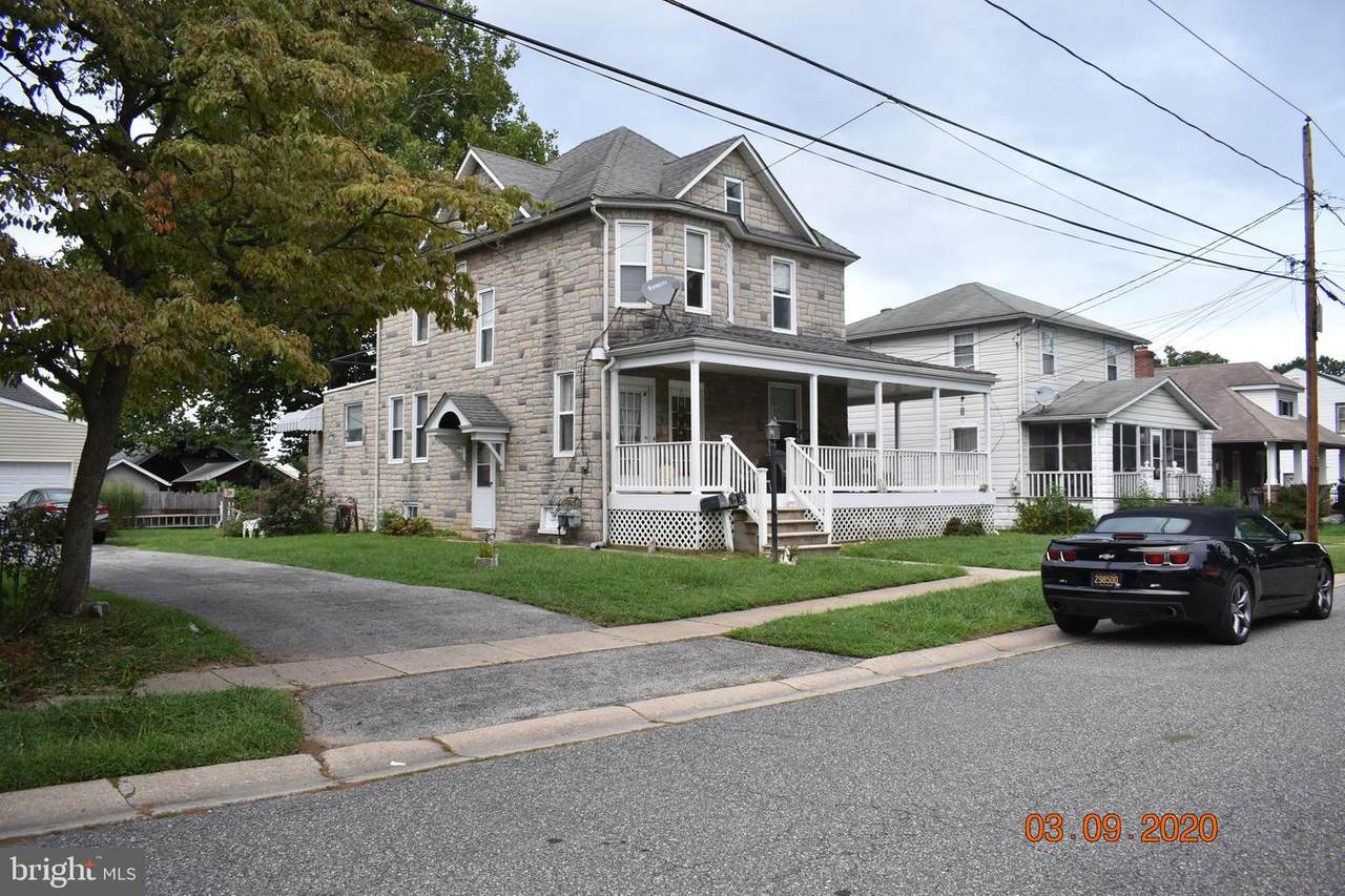 25 Champlain Avenue - Photo 1