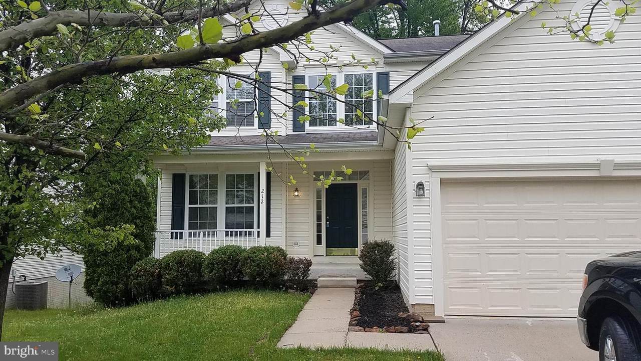212 Patriots Way - Photo 1