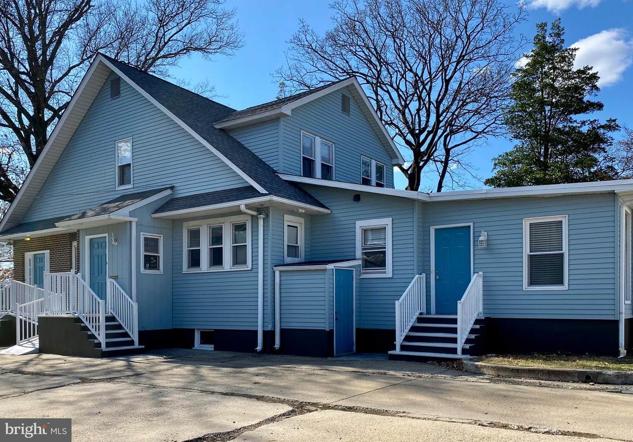 4228 Broad Street - Photo 1