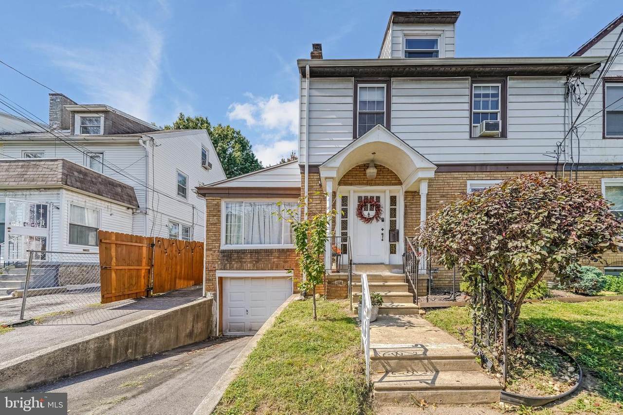 424 Elm Avenue - Photo 1