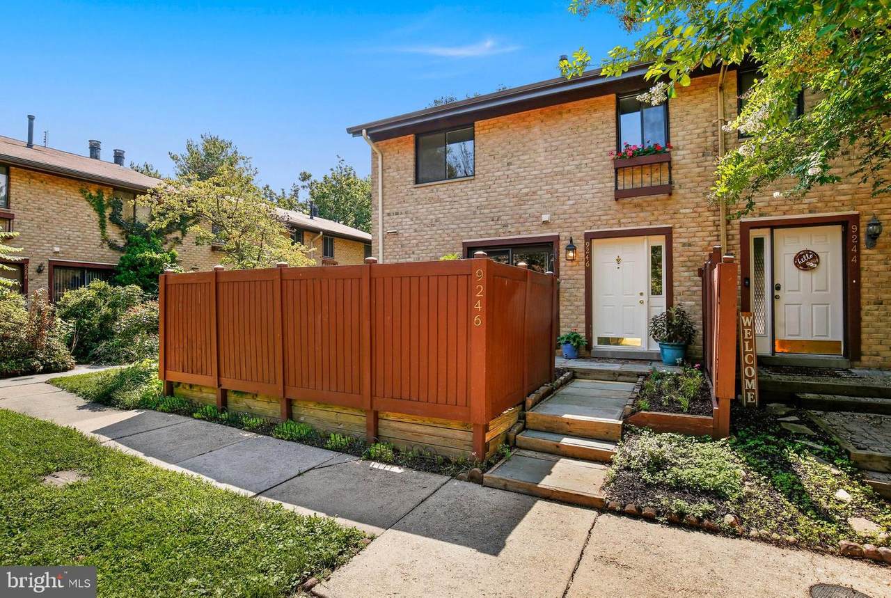 9246 Hobnail Court - Photo 1