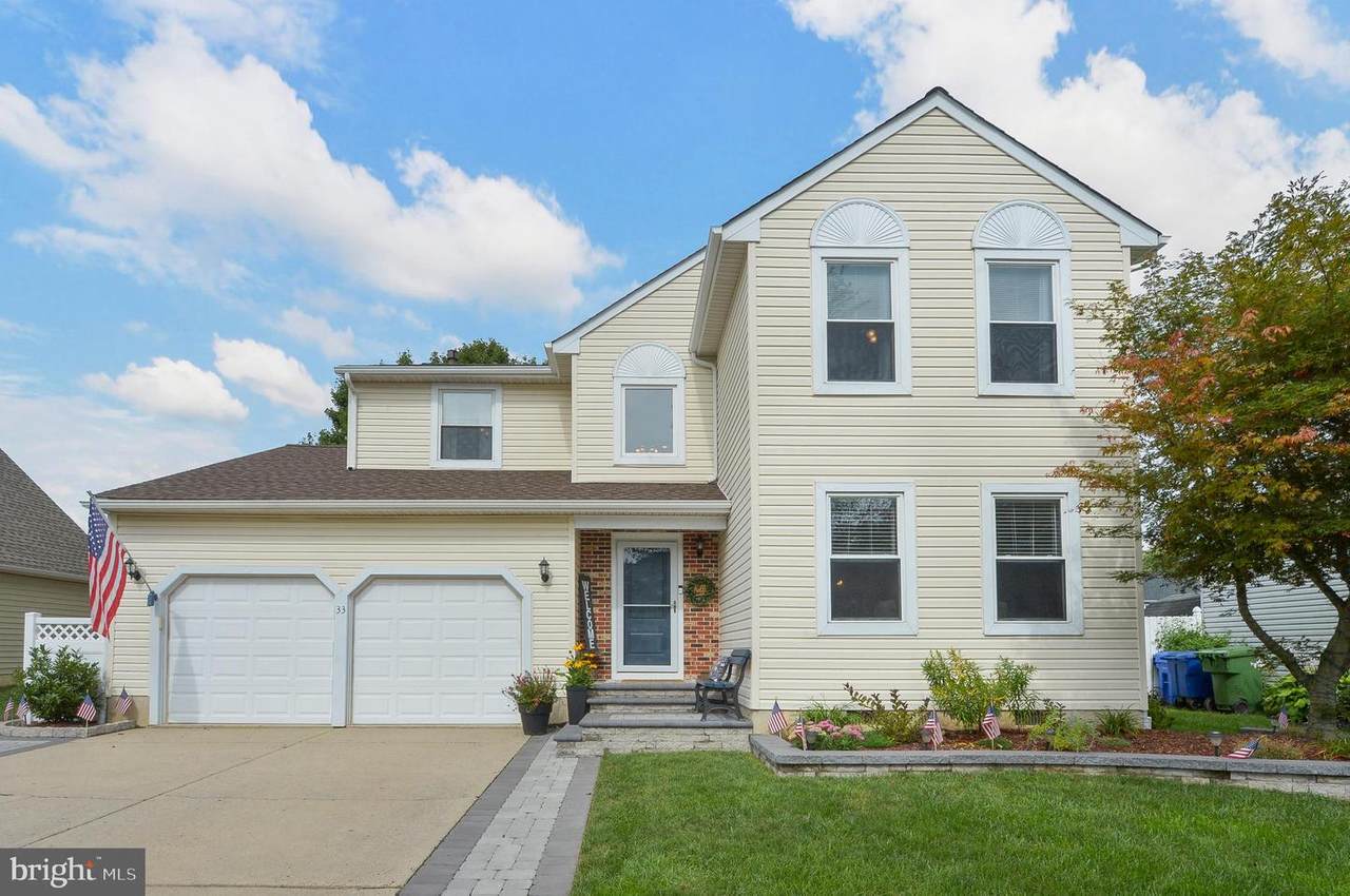 33 Faybrooke Drive - Photo 1