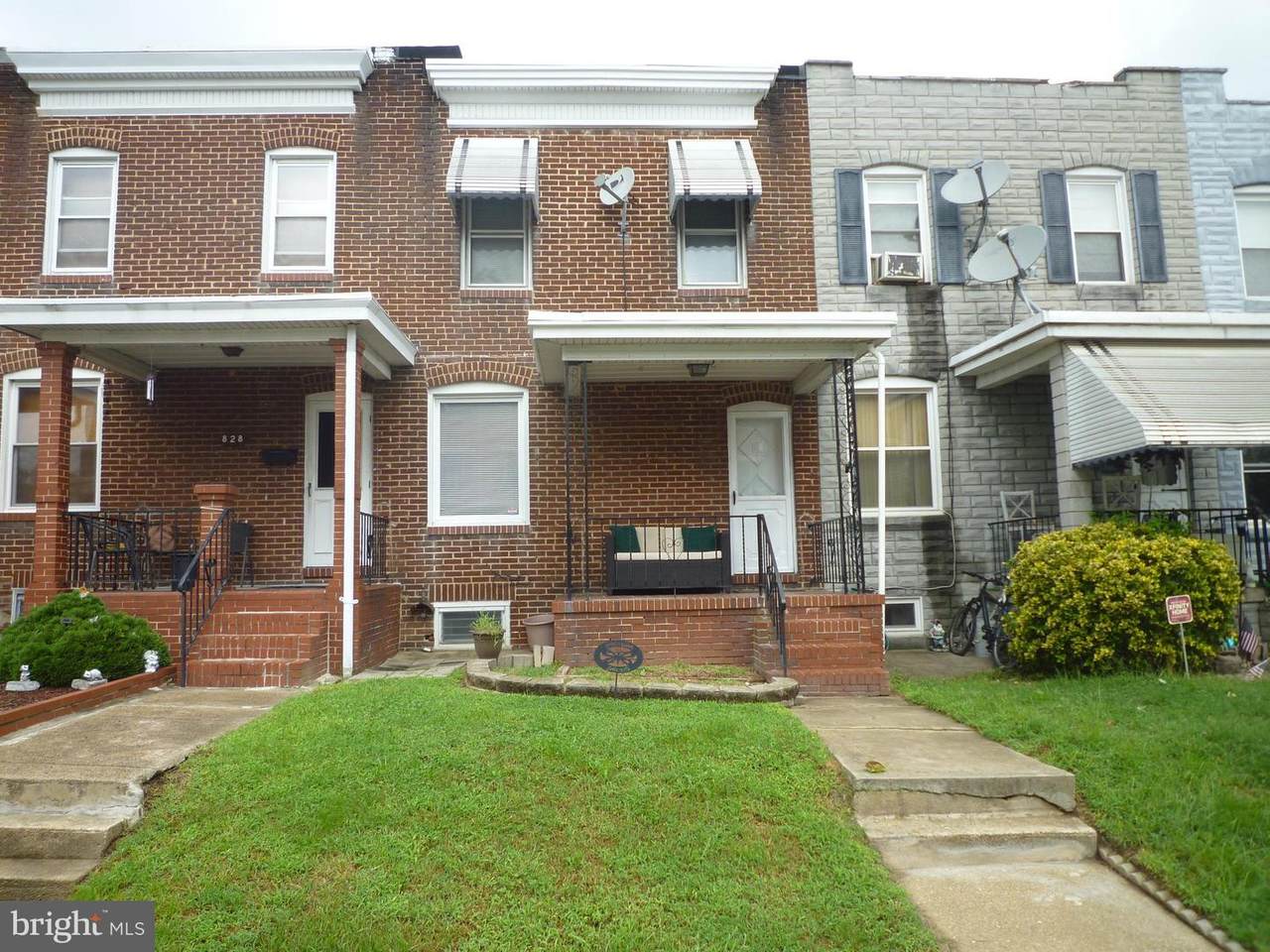 826 32ND Street - Photo 1