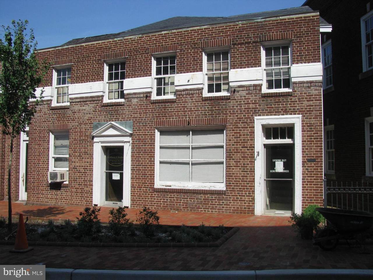 20 Office Street - Photo 1