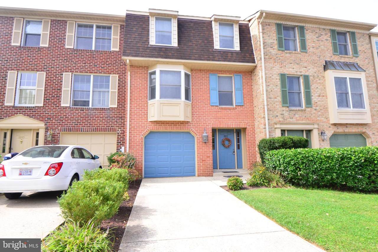 8013 Hollow Reed Court - Photo 1