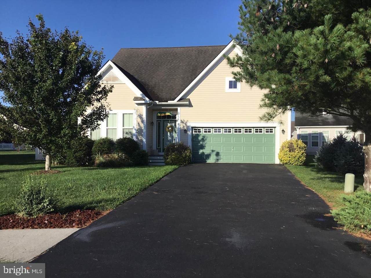 37119 Fenwick Boulevard - Photo 1