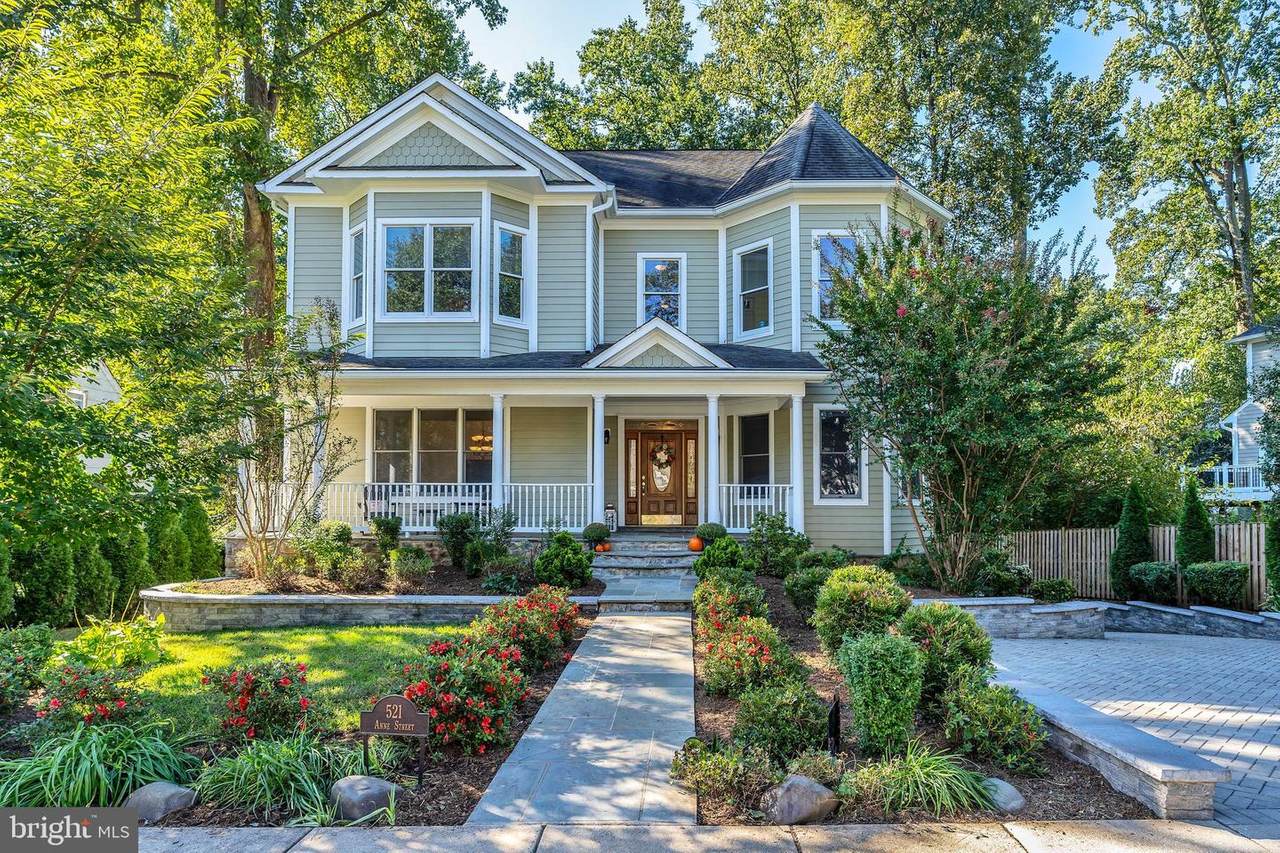 521 Anne Street - Photo 1
