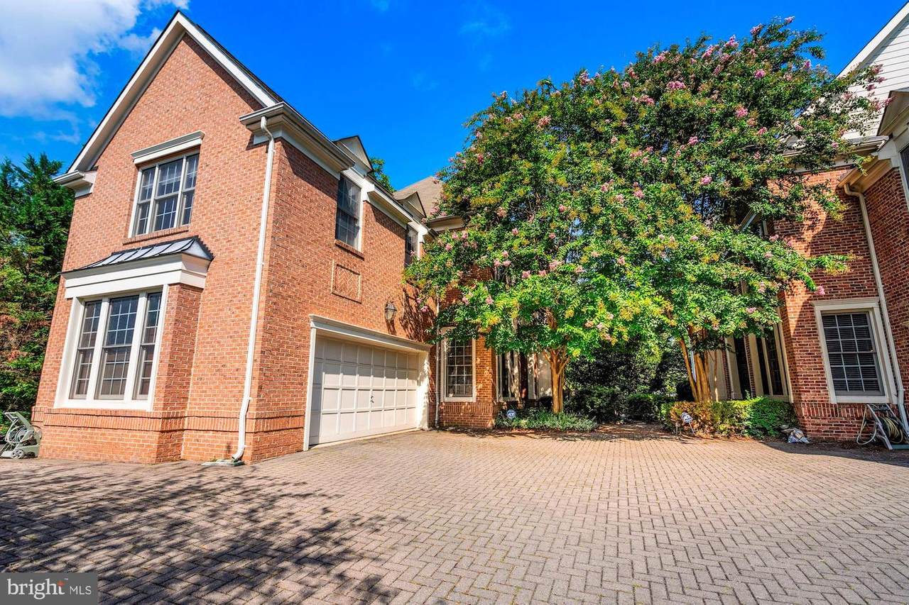 1528 Chain Bridge Road - Photo 1