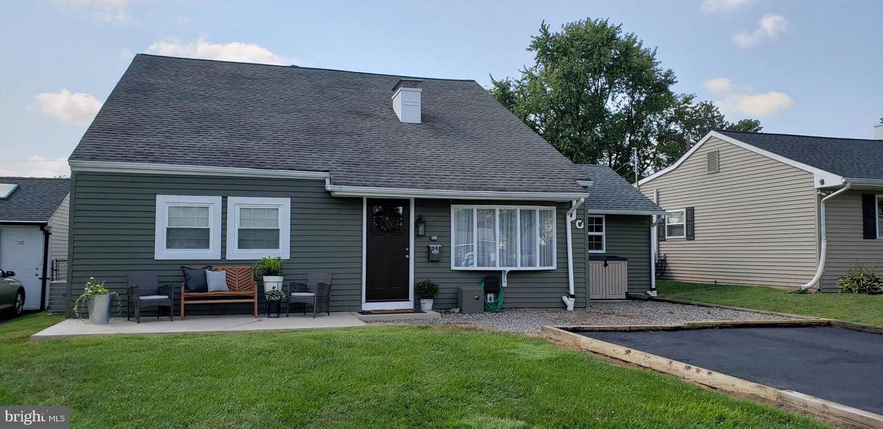 322 Austin Drive - Photo 1