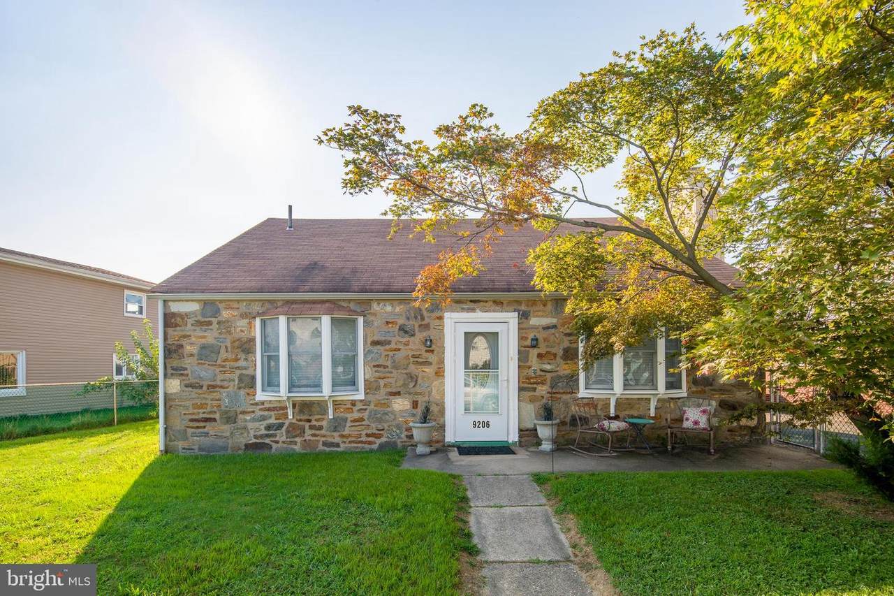 9206 Pilgrim Lane - Photo 1
