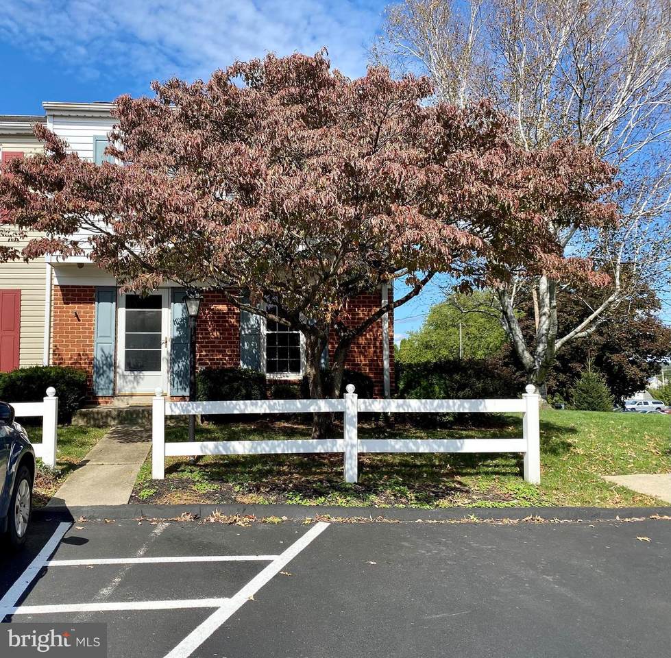 1813 Carlton Drive - Photo 1