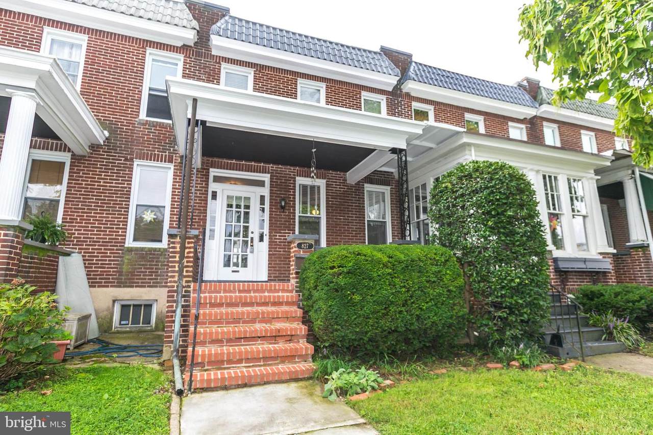 827 33RD Street - Photo 1