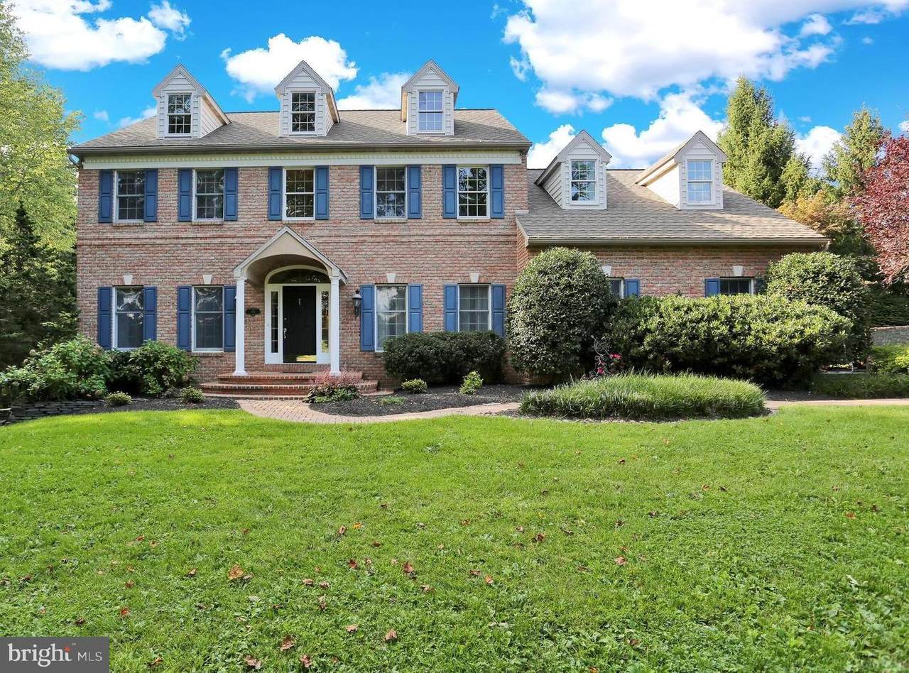 101 Woodmont Drive - Photo 1
