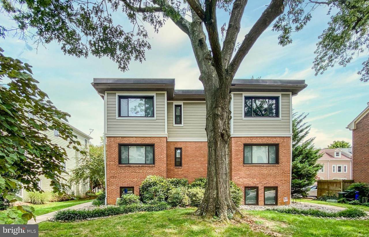 1127 Stuart Street - Photo 1