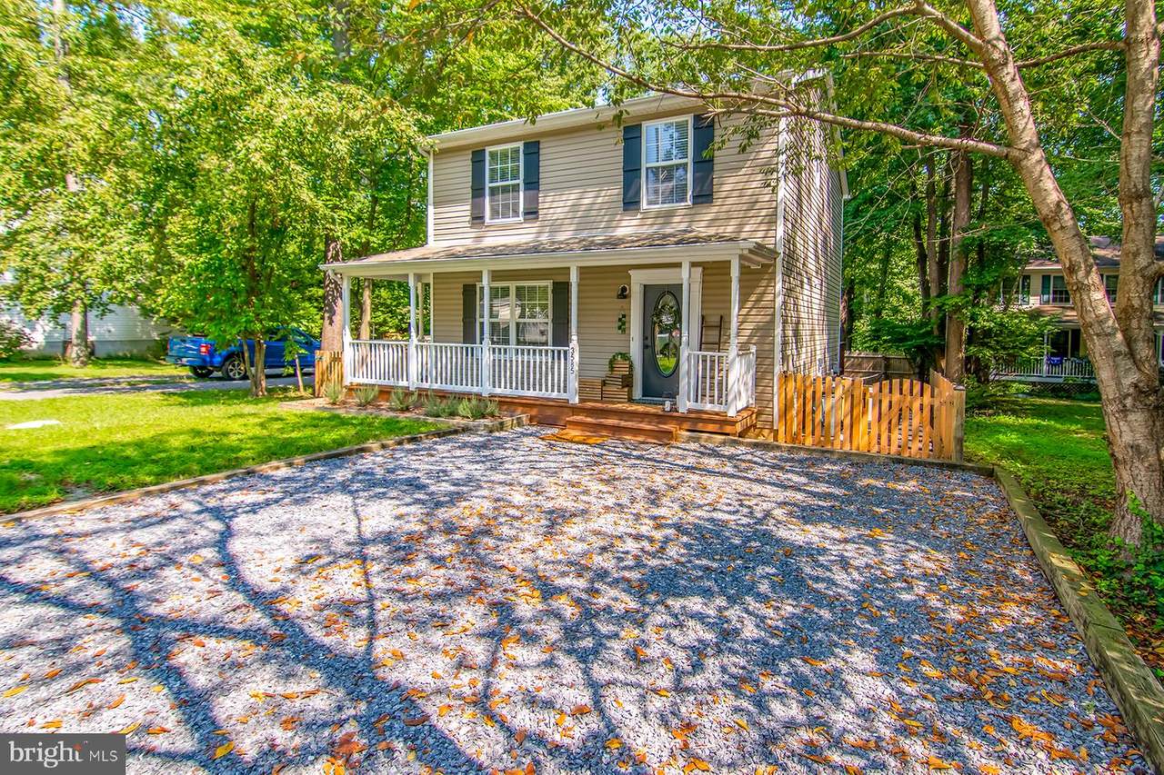 3585 2ND Avenue - Photo 1