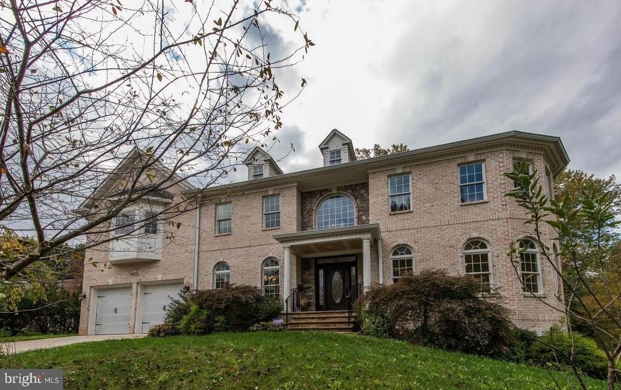 6529 Fairlawn Drive - Photo 1