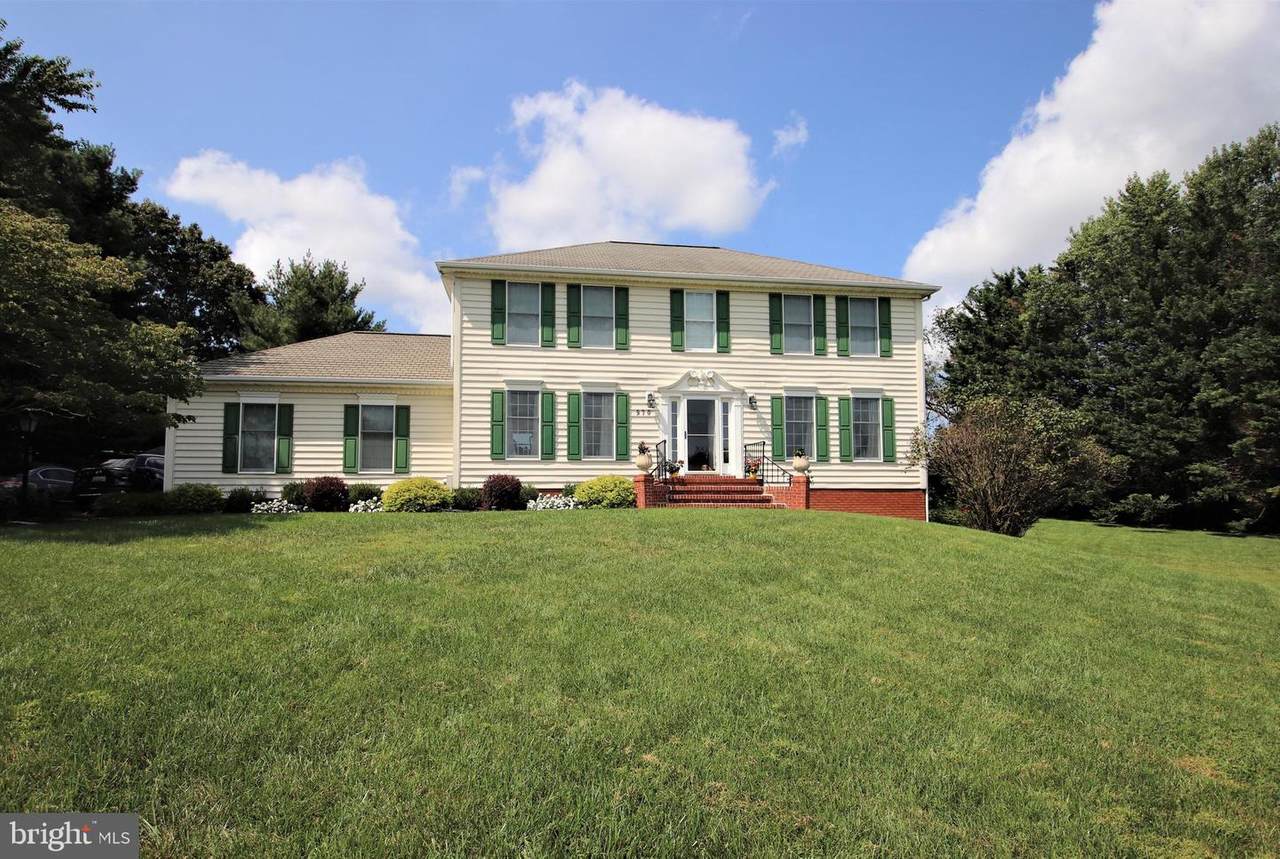 970 Tara Oaks Court - Photo 1