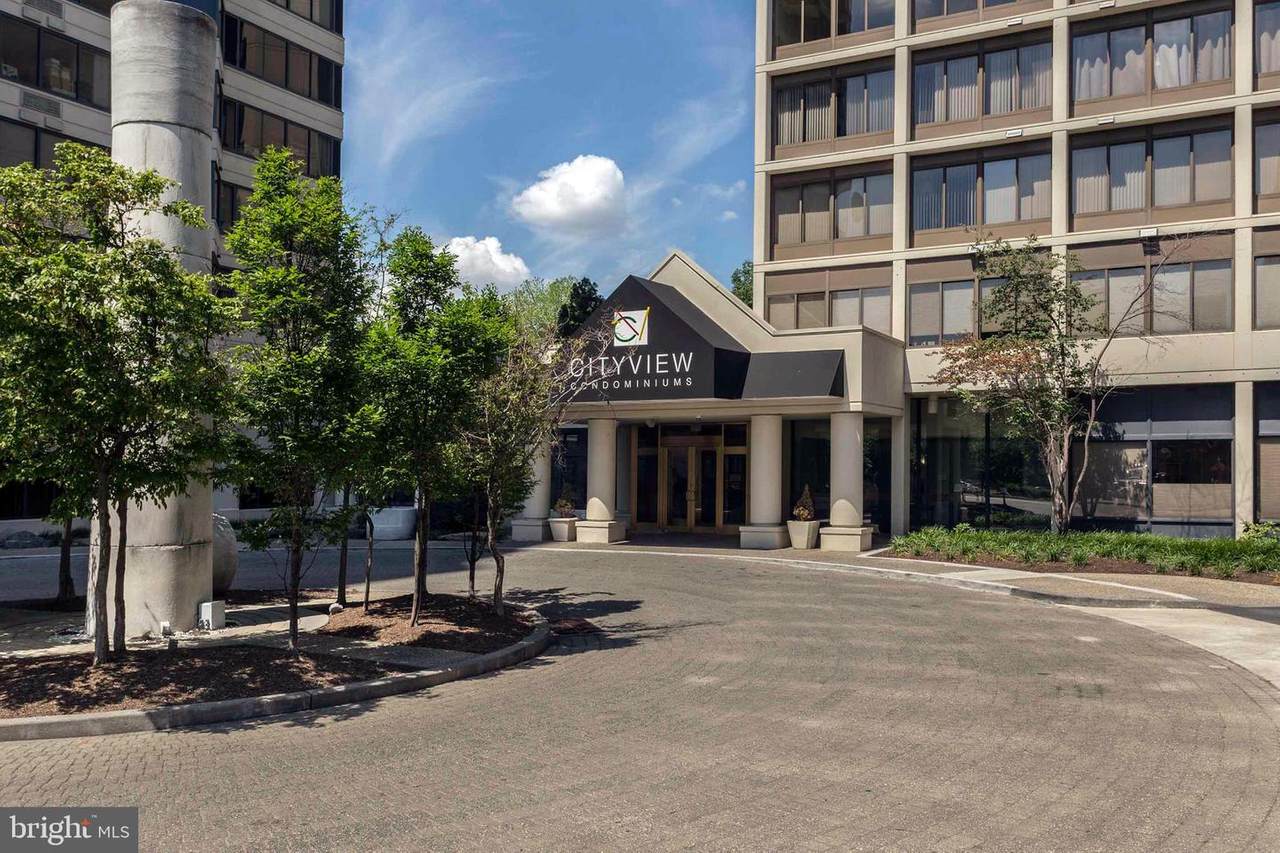 2001 Hamilton Street - Photo 1