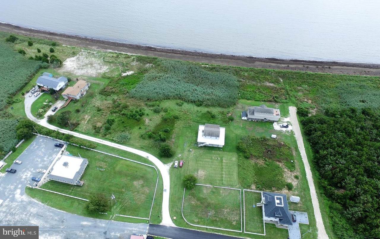 554 White Gull Drive - Photo 1