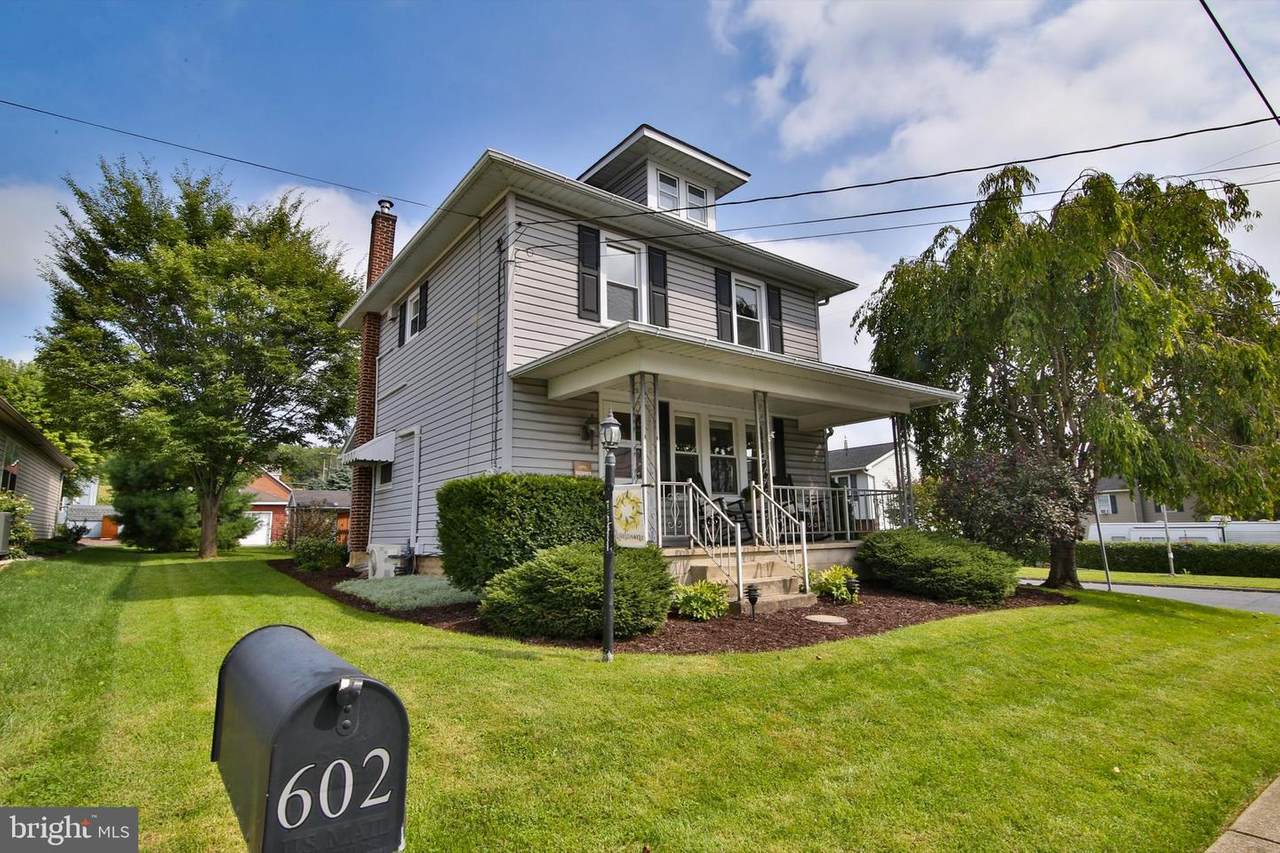 602 Heckman Avenue - Photo 1