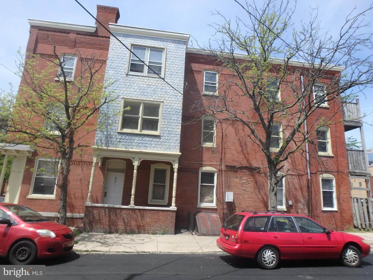 901 Jefferson Street - Photo 1