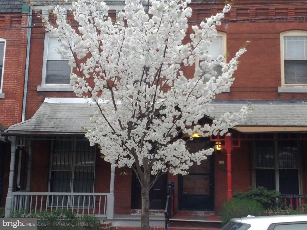 4404 Sansom Street - Photo 1