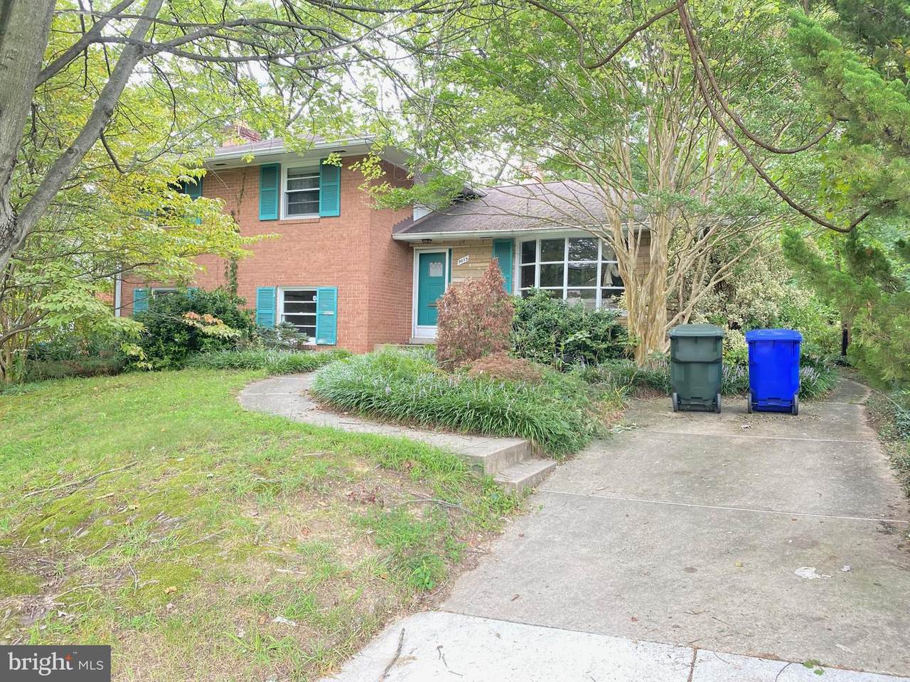 9015 Saint Andrews Place - Photo 1