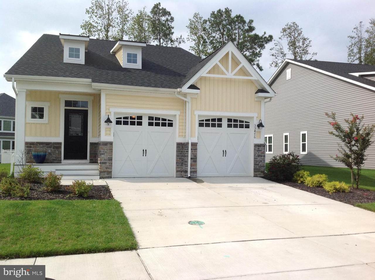 33476 Bridgehampton Lane - Photo 1