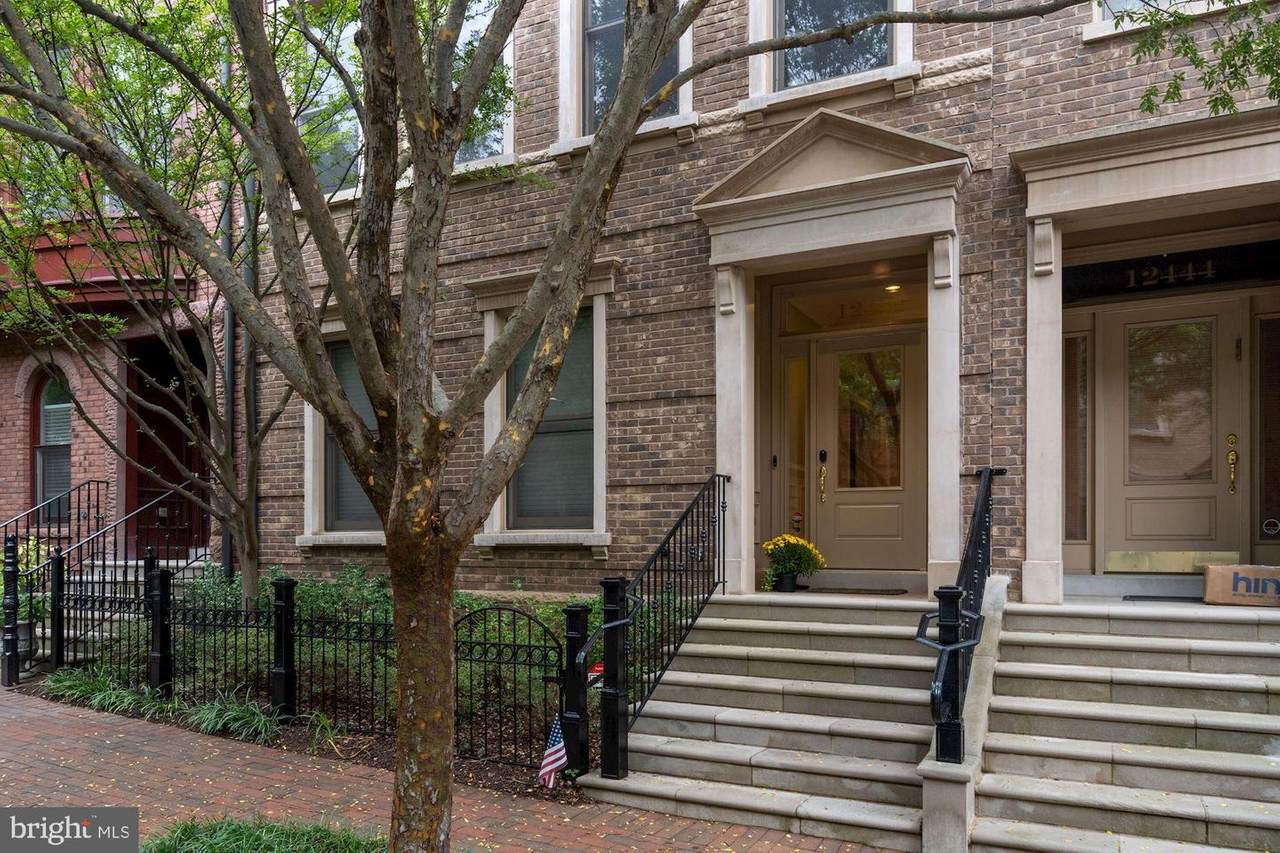 12442 Ansin Circle Drive - Photo 1