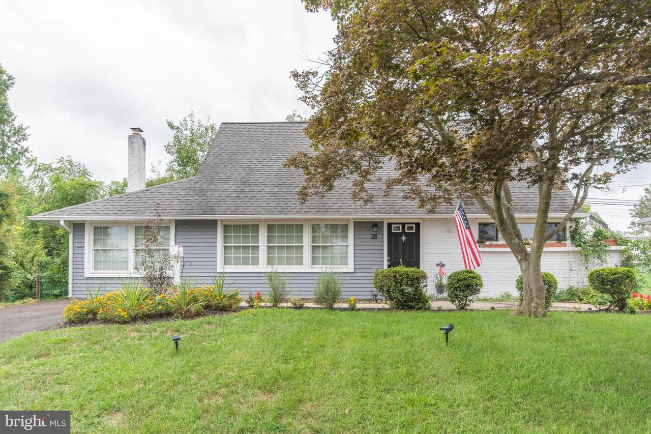 38 Crown Road - Photo 1